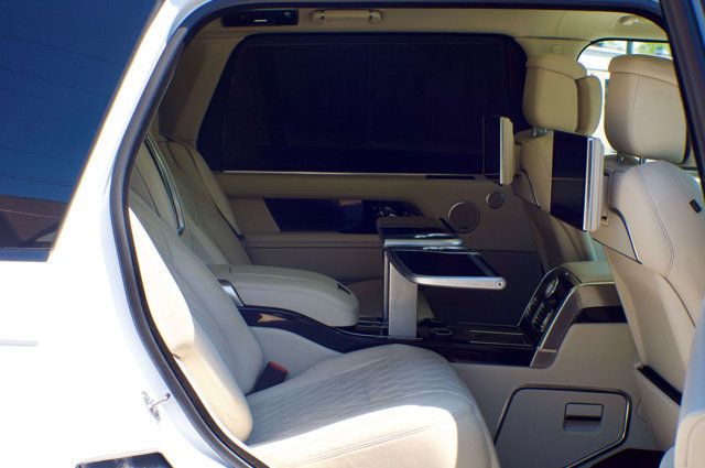 2020 Land Rover Range Rover MSRP$211895/SV-Autobiography/LWB/RearEntertainment/NAV - 23001516 - 46