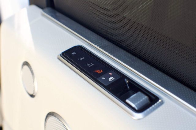 2020 Land Rover Range Rover MSRP$211895/SV-Autobiography/LWB/RearEntertainment/NAV - 23001516 - 60