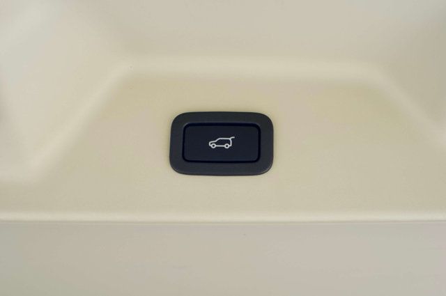 2020 Land Rover Range Rover MSRP$211895/SV-Autobiography/LWB/RearEntertainment/NAV - 23001516 - 71