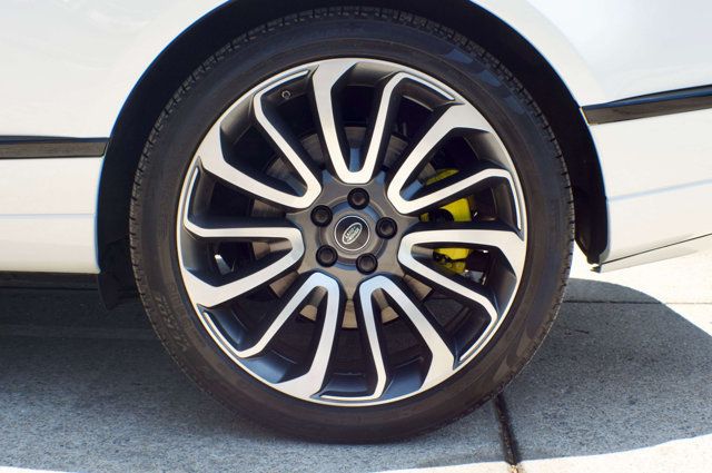 2020 Land Rover Range Rover MSRP$211895/SV-Autobiography/LWB/RearEntertainment/NAV - 23001516 - 73