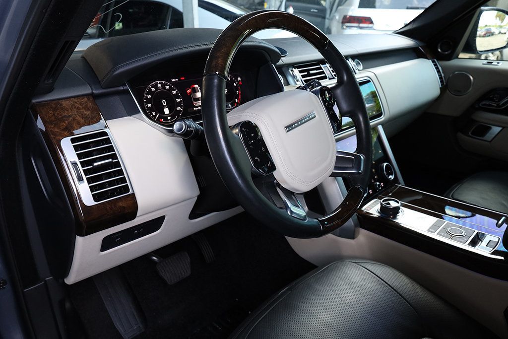 2020 Land Rover Range Rover Supercharged LWB photo 22