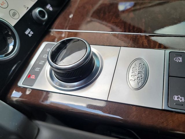 2020 Land Rover Range Rover Supercharged LWB - 22843378 - 31