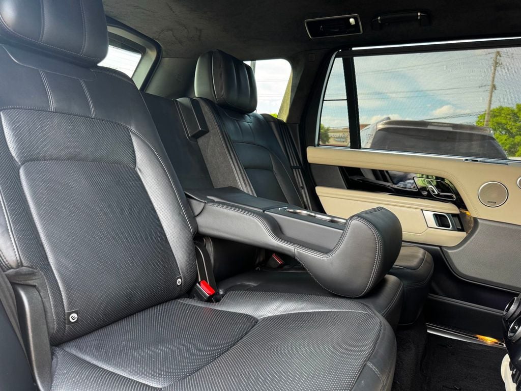 2020 Land Rover Range Rover Supercharged LWB - 23028674 - 31