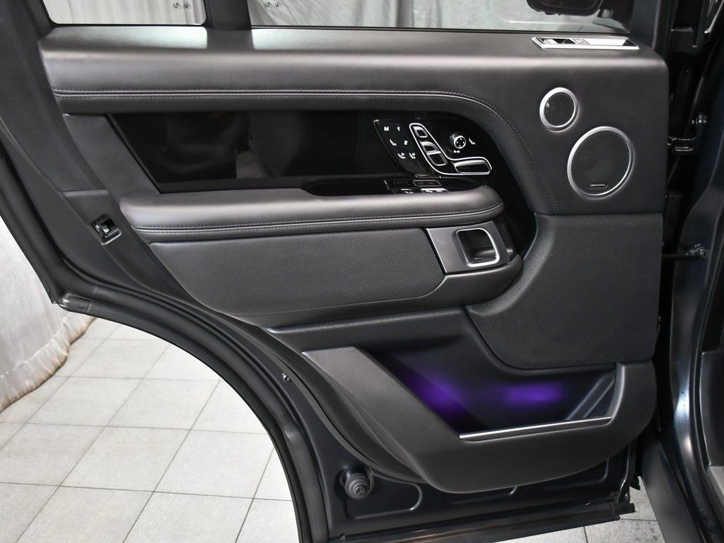 2020 Land Rover Range Rover SV Autobiography Dynamic photo 10