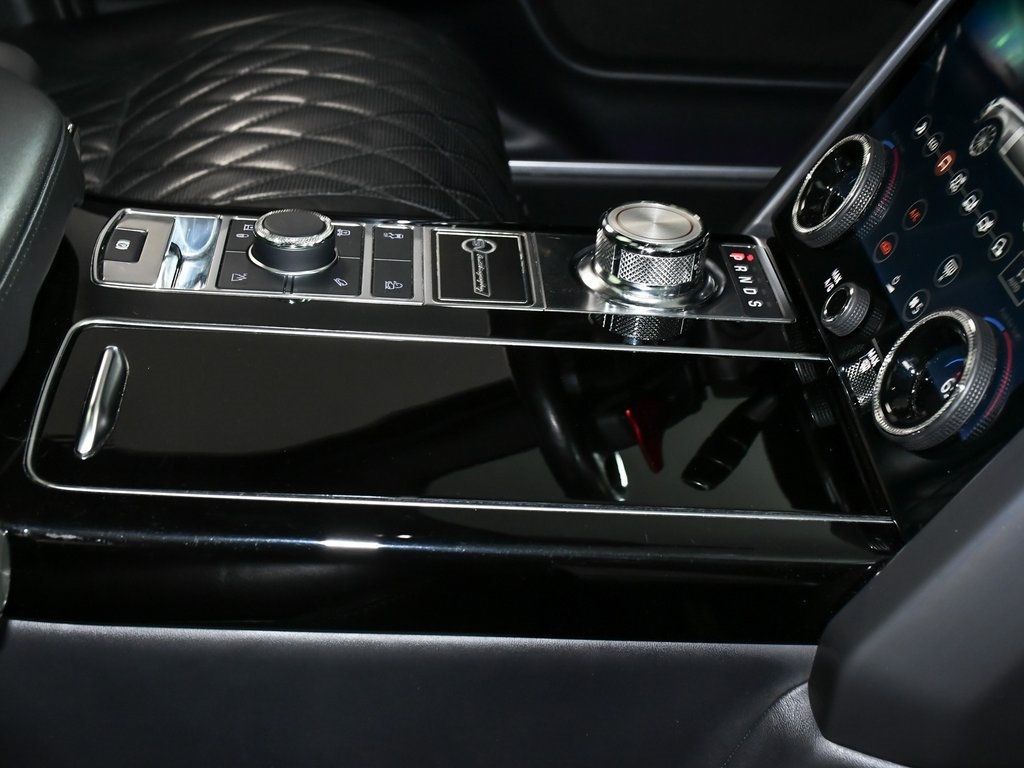 2020 Land Rover Range Rover SV Autobiography Dynamic photo 47