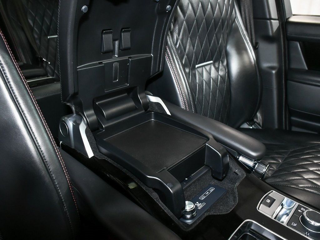 2020 Land Rover Range Rover SV Autobiography Dynamic photo 49
