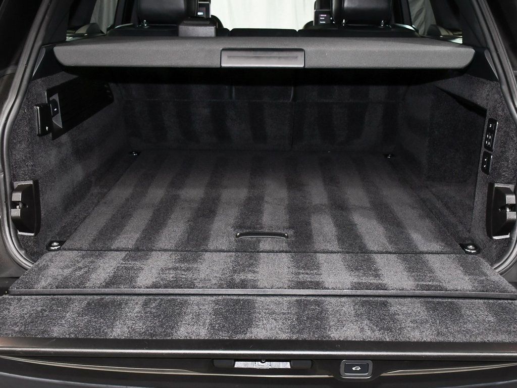 2020 Land Rover Range Rover SV Autobiography Dynamic photo 55