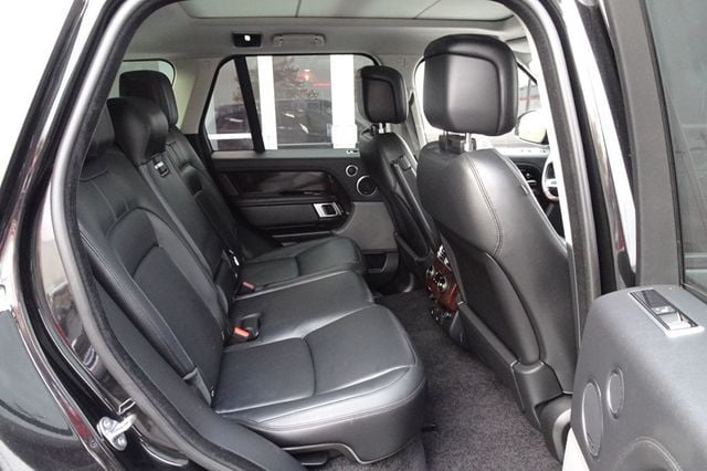 2020 Land Rover Range Rover SWB - 22927125 - 11