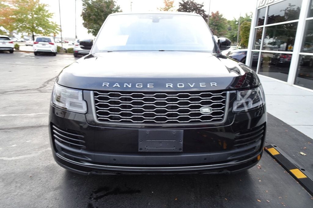 2020 Land Rover Range Rover photo 3