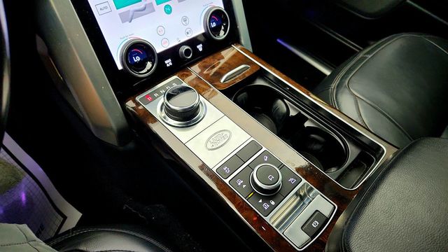 2020 Land Rover Range Rover SWB w/ 22'' Wheels & Vision Assist Package - 23037110 - 15