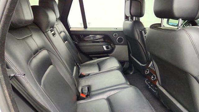 2020 Land Rover Range Rover SWB w/ 22'' Wheels & Vision Assist Package - 23037110 - 23
