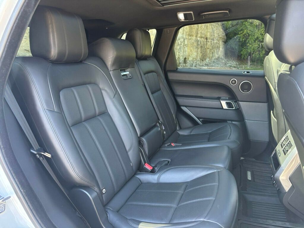 2020 Land Rover Range Rover Sport P525 HSE Dynamic photo 10