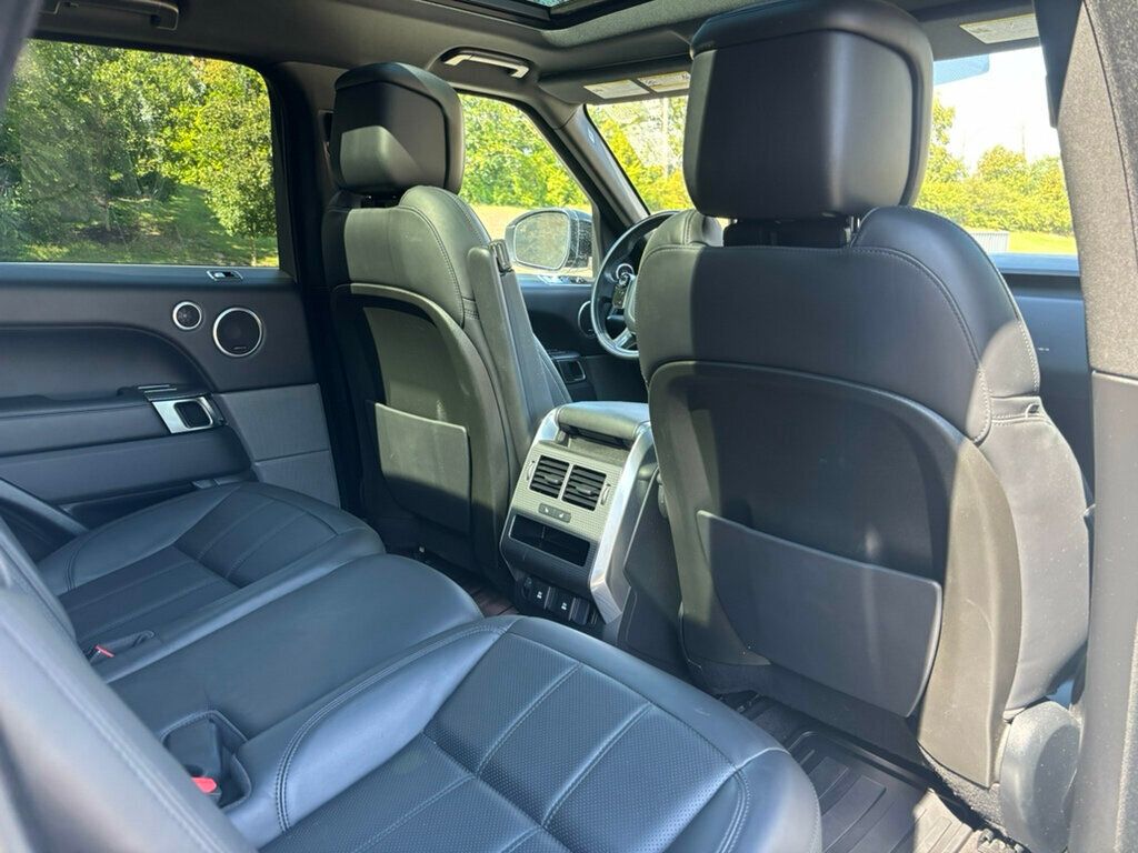 2020 Land Rover Range Rover Sport P525 HSE Dynamic photo 11