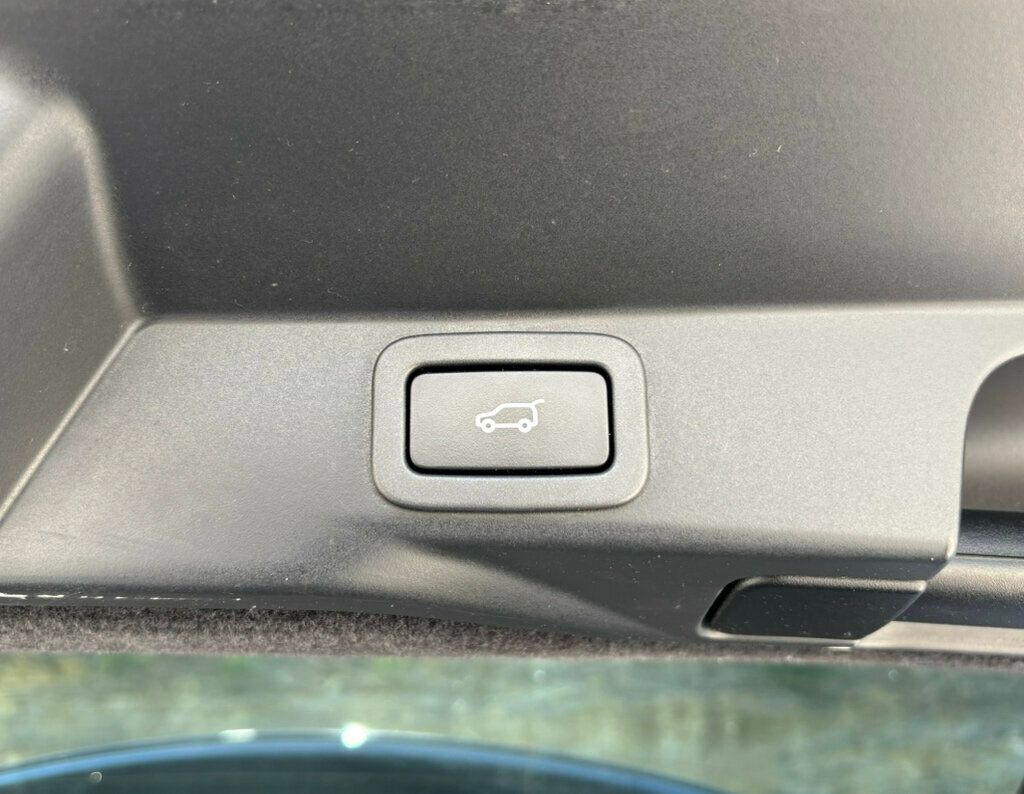 2020 Land Rover Range Rover Sport P525 HSE Dynamic photo 33