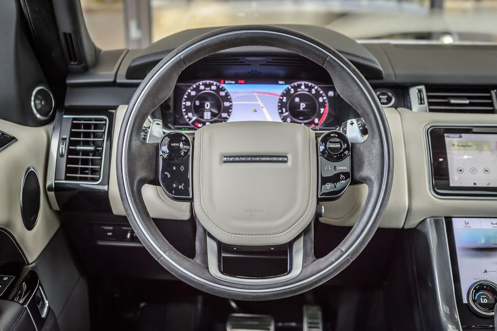 2020 Land Rover Range Rover Sport RANGE ROVER HST - WHITE ON BLACK AND WHITE LEATHER - GORGEOUS - 23021157 - 29