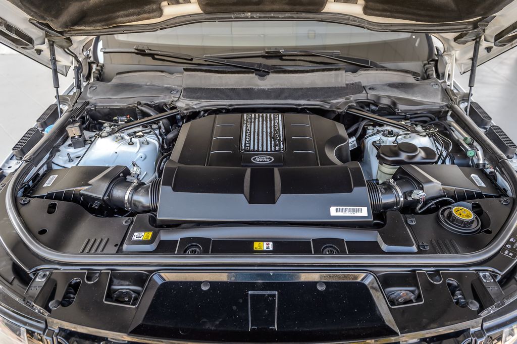 2020 Land Rover Range Rover Sport RANGE ROVER SPORT SUPERCHARGED LUMMA CLR RS WIDE BODY LOW MILES  - 22994318 - 16