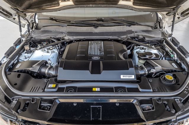 2020 Land Rover Range Rover Sport RANGE ROVER SPORT SUPERCHARGED LUMMA CLR RS WIDE BODY LOW MILES  - 22994318 - 16