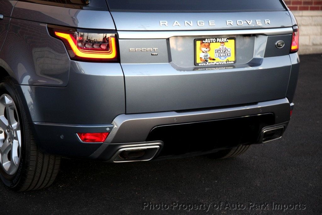 2020 Land Rover Range Rover Sport HSE photo 18