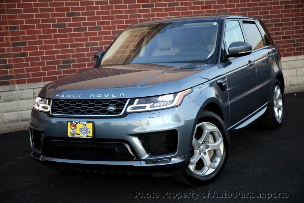 2020 Land Rover Range Rover Sport HSE photo 2