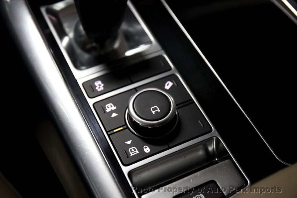 2020 Land Rover Range Rover Sport HSE photo 43