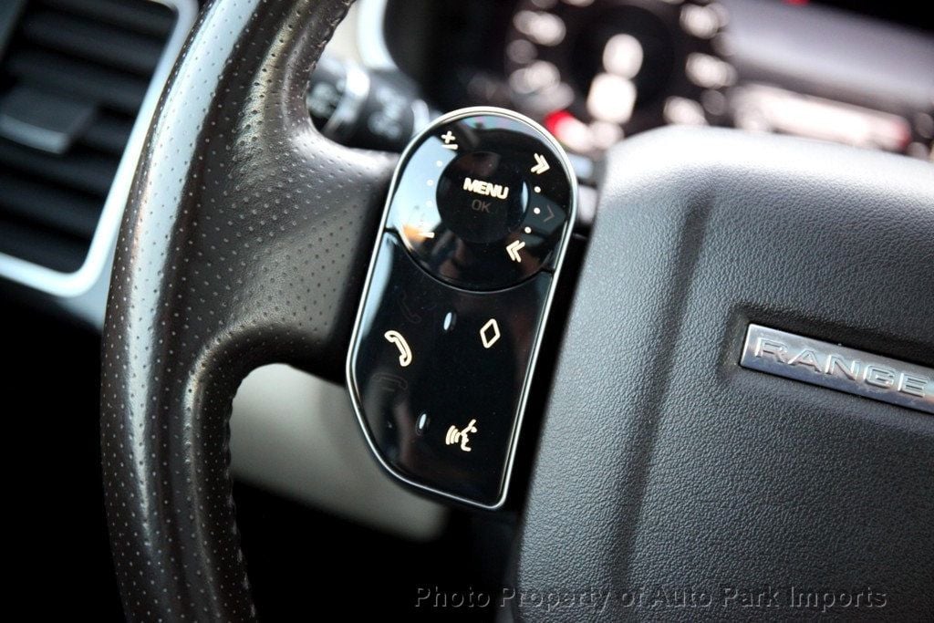 2020 Land Rover Range Rover Sport HSE photo 48