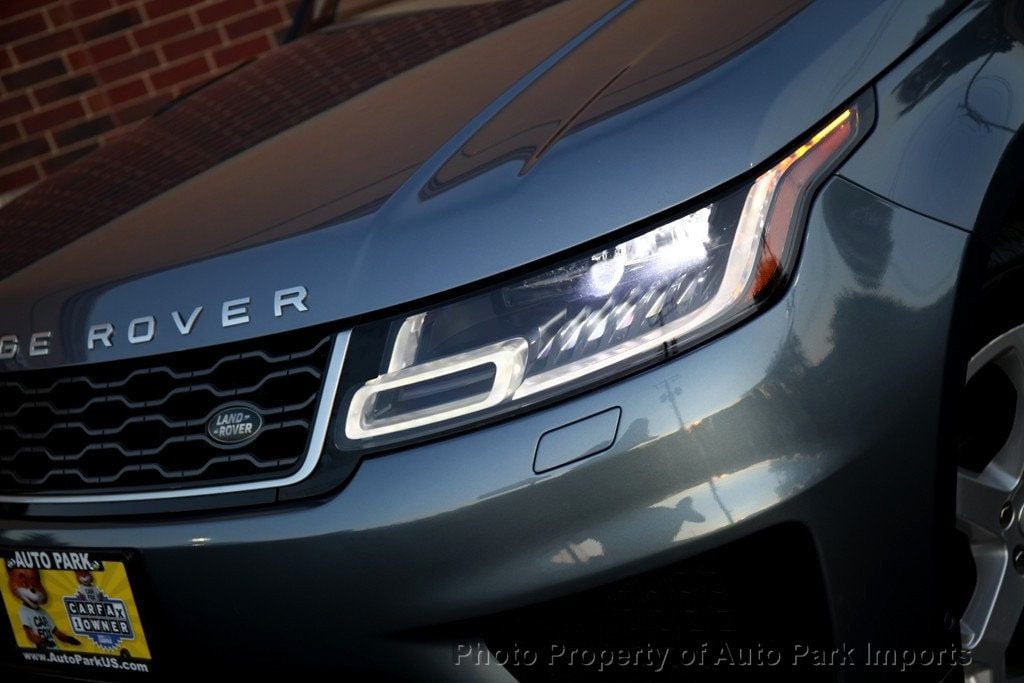 2020 Land Rover Range Rover Sport HSE photo 8
