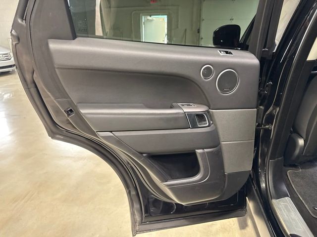 2020 Land Rover Range Rover Sport Turbo i6 MHEV HSE - 23040612 - 35