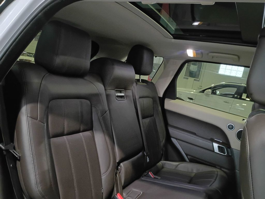 2020 Land Rover Range Rover Sport Turbo i6 MHEV HSE Florida SUV - 23090369 - 29