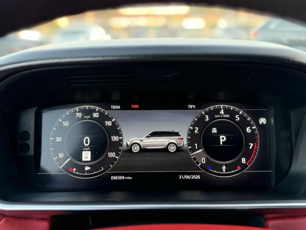 Land Rover Range Rover Sport photo 13