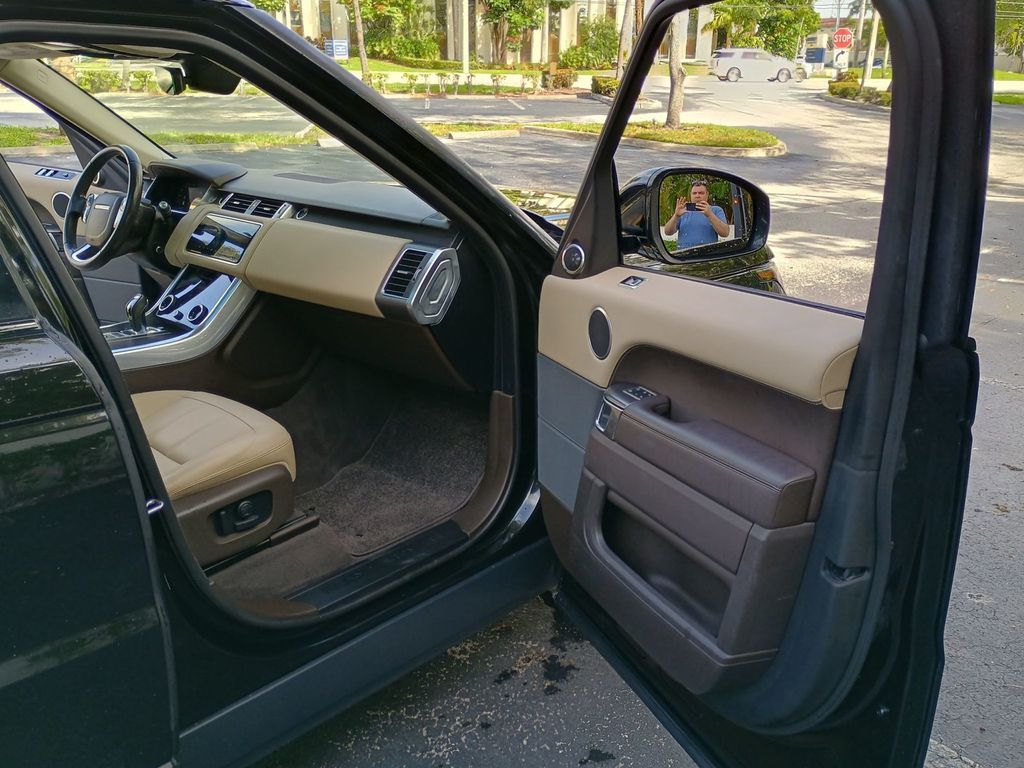 2020 Land Rover Range Rover Sport Turbo i6 MHEV SE AWD 1 Owner Clean Carfax - 22890630 - 33