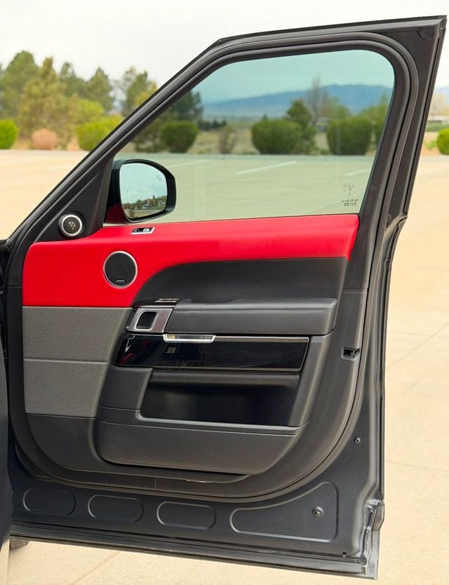 2020 Land Rover Range Rover Sport V8 Supercharged Autobiography - 23013161 - 28