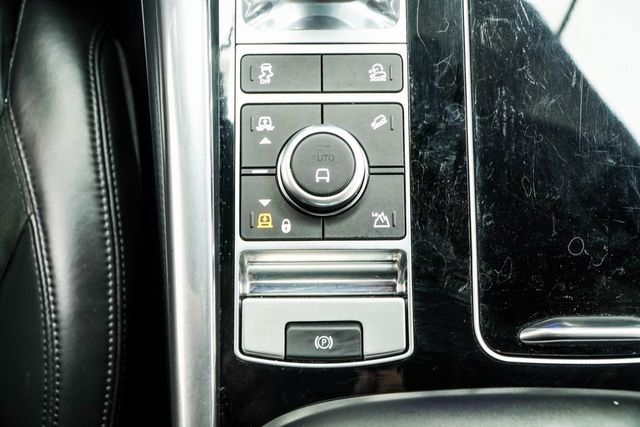 2020 Land Rover Range Rover Sport V8 Supercharged SVR - 22903710 - 20