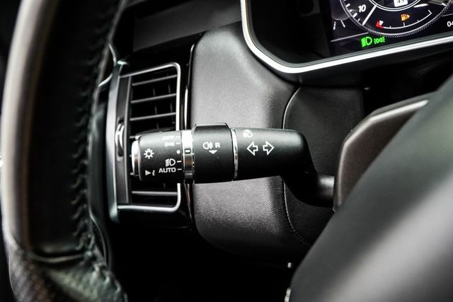 2020 Land Rover Range Rover Sport V8 Supercharged SVR - 22903710 - 38