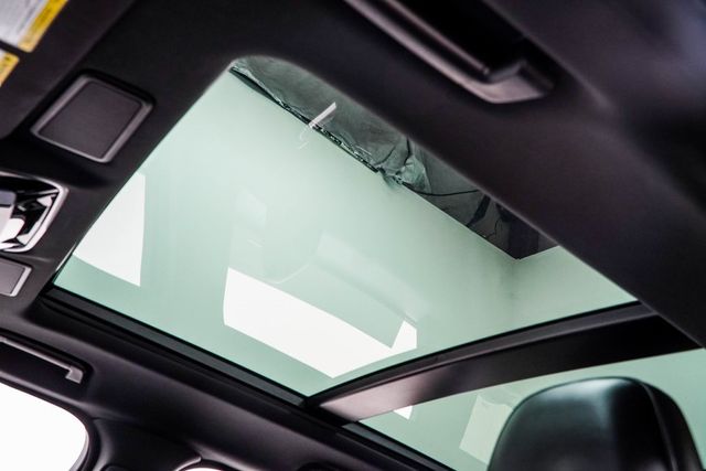 2020 Land Rover Range Rover Sport V8 Supercharged SVR - 22903710 - 45