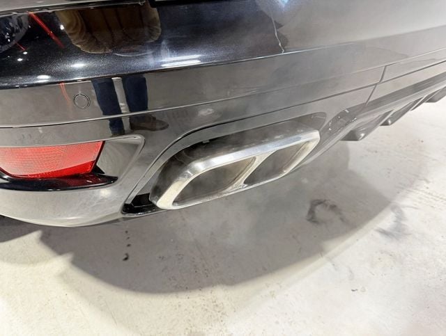 2020 Land Rover Range Rover Sport V8 Supercharged SVR - 22961610 - 10