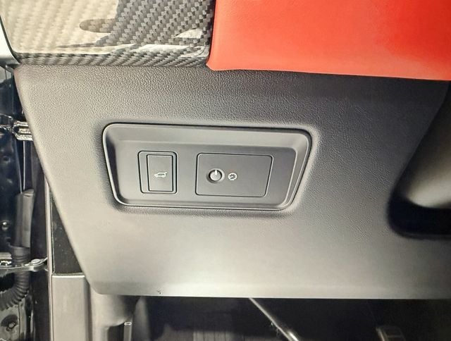 2020 Land Rover Range Rover Sport V8 Supercharged SVR - 22961610 - 19