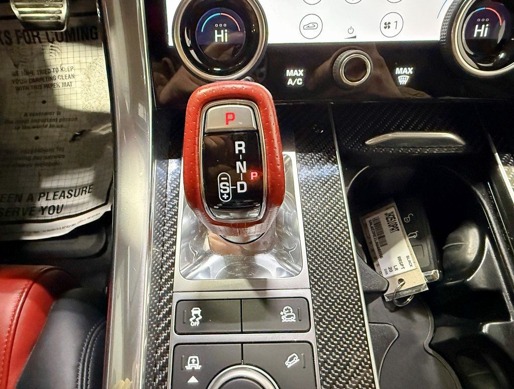 2020 Land Rover Range Rover Sport V8 Supercharged SVR - 22961610 - 37