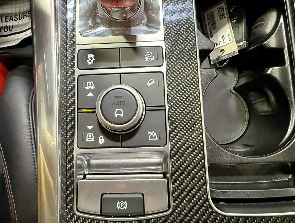 2020 Land Rover Range Rover Sport V8 Supercharged SVR - 22961610 - 38