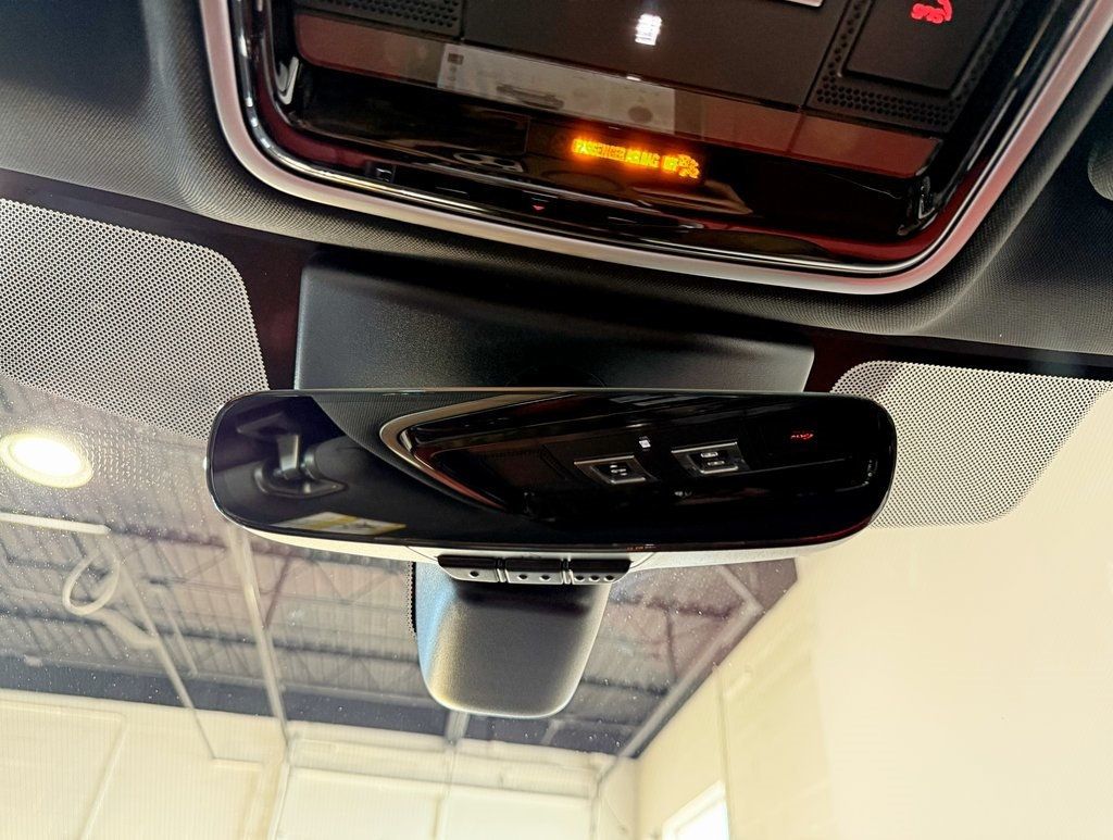 2020 Land Rover Range Rover Sport V8 Supercharged SVR - 22961610 - 40