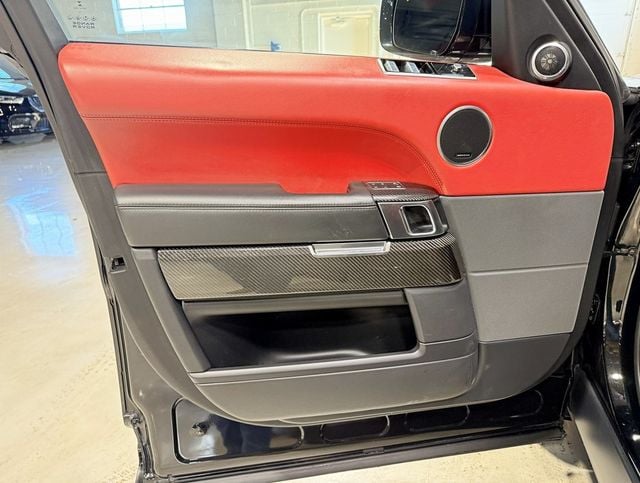 2020 Land Rover Range Rover Sport V8 Supercharged SVR - 22961610 - 47