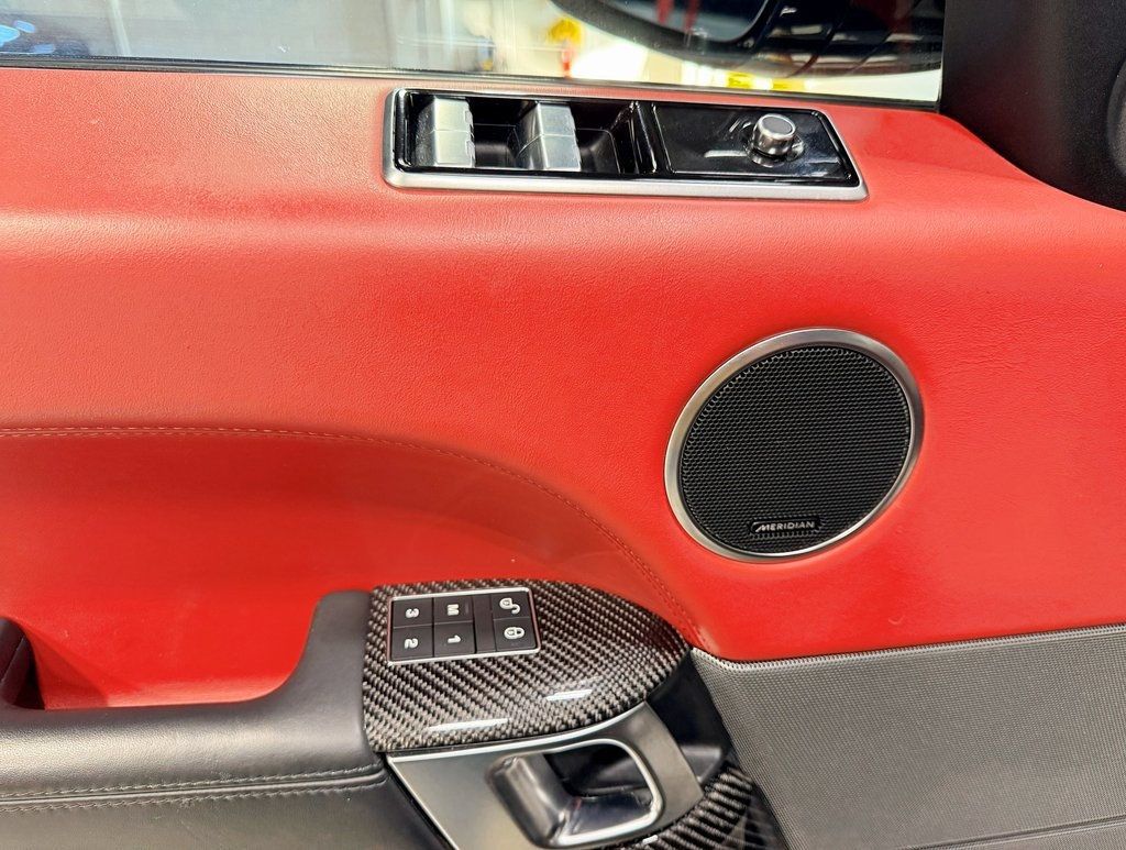 2020 Land Rover Range Rover Sport V8 Supercharged SVR - 22961610 - 48