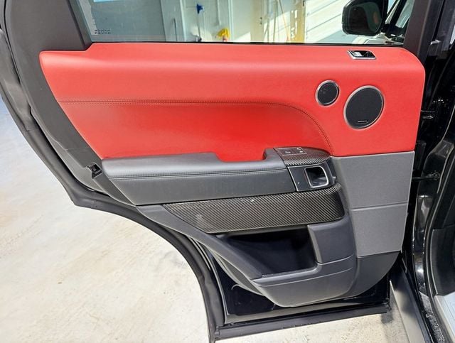 2020 Land Rover Range Rover Sport V8 Supercharged SVR - 22961610 - 54