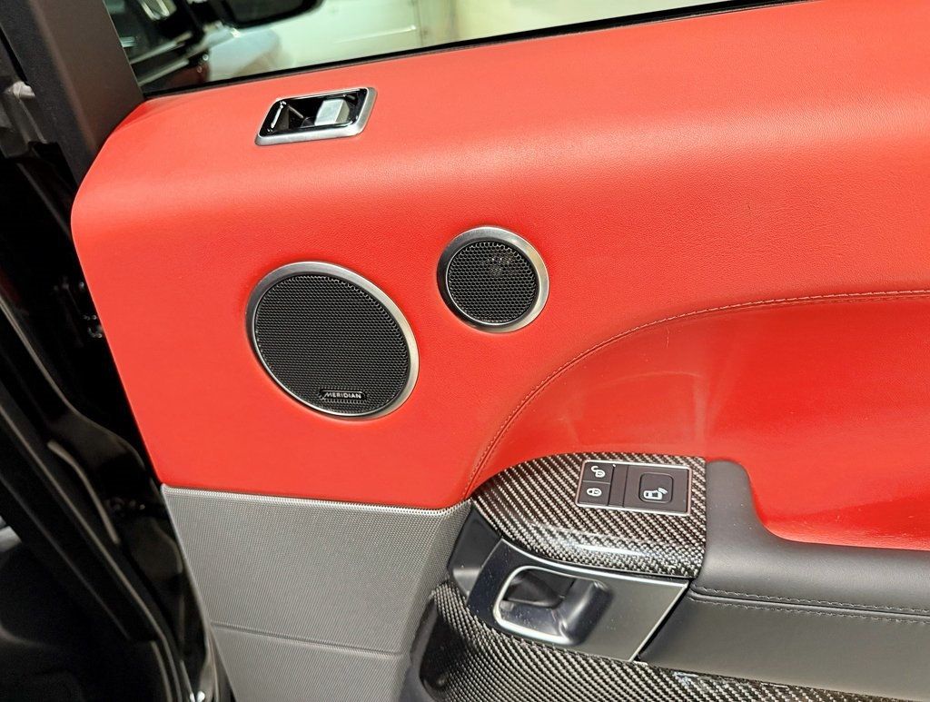 2020 Land Rover Range Rover Sport V8 Supercharged SVR - 22961610 - 64