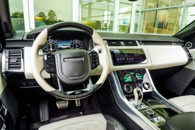 2020 Land Rover Range Rover Sport V8 Supercharged SVR - 23001468 - 14