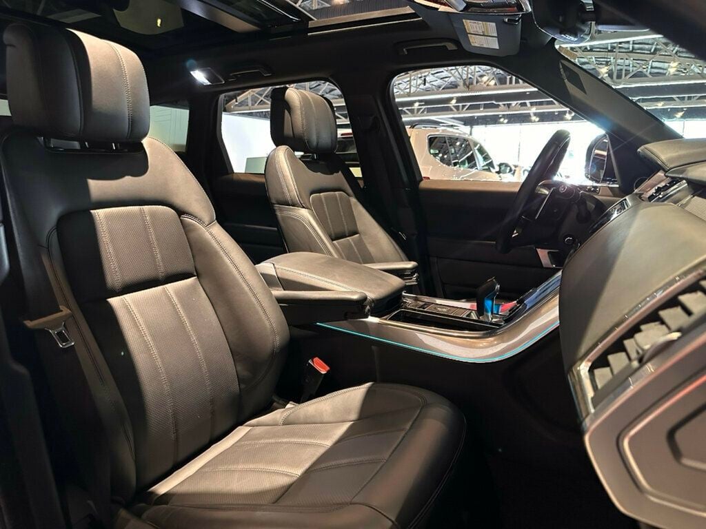 2020 Land Rover Range Rover Sport V8SuperCharged/VisionAssistPkg/DriveProPkg/Htd&CldSeats/TowPkg - 22955695 - 30