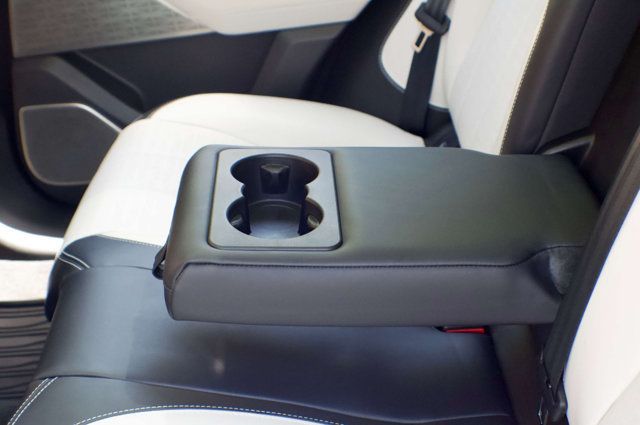 2020 Land Rover Range Rover Velar LocalTrade/-P-380-R-Dynamic-HSE/Heated&CooledSeats/PanoRoof - 23015774 - 49