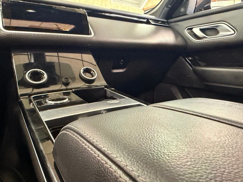 2020 Land Rover Range Rover Velar P250 R-Dynamic S - 23037740 - 31