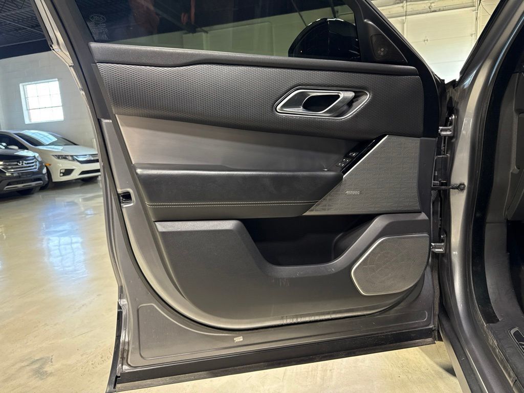 2020 Land Rover Range Rover Velar P250 R-Dynamic S - 23063890 - 22