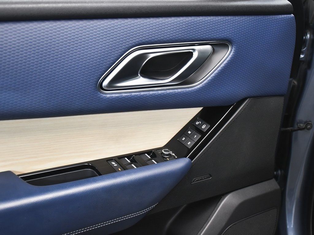 2020 Land Rover Range Rover Velar P250 R-Dynamic S photo 10