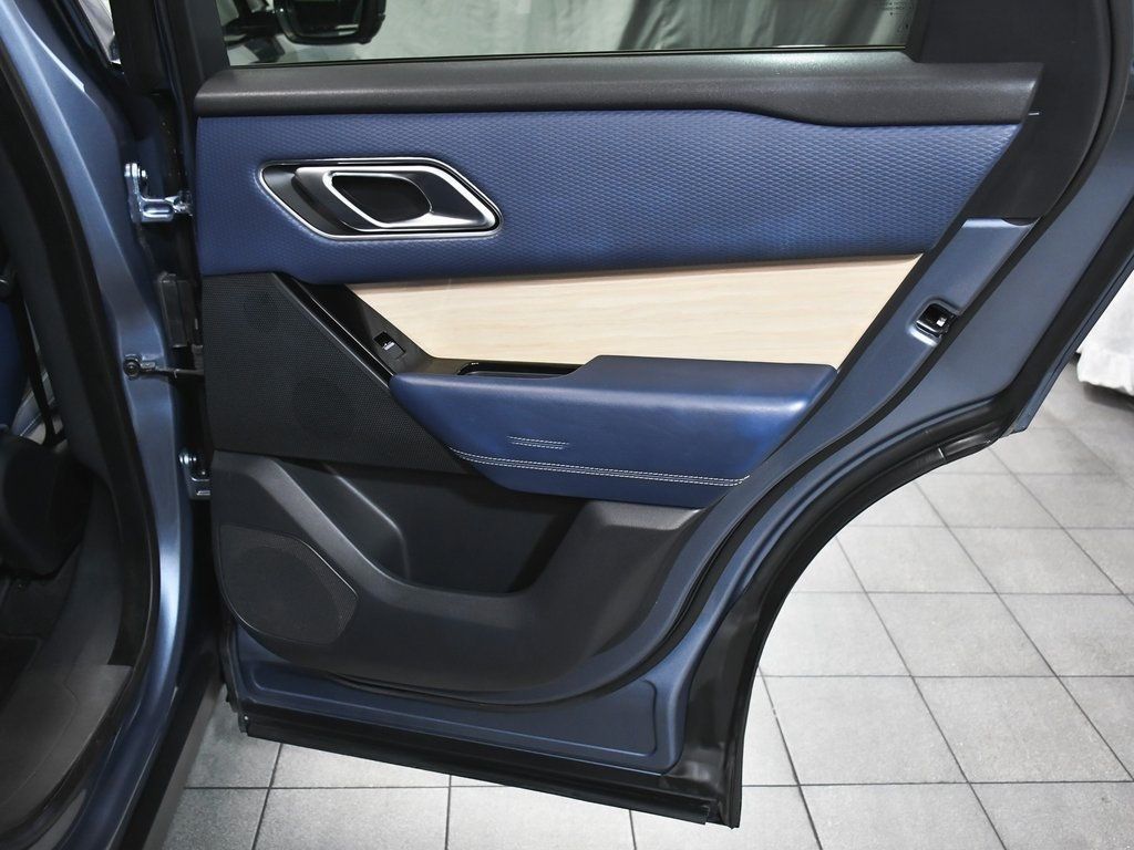 2020 Land Rover Range Rover Velar P250 R-Dynamic S photo 15